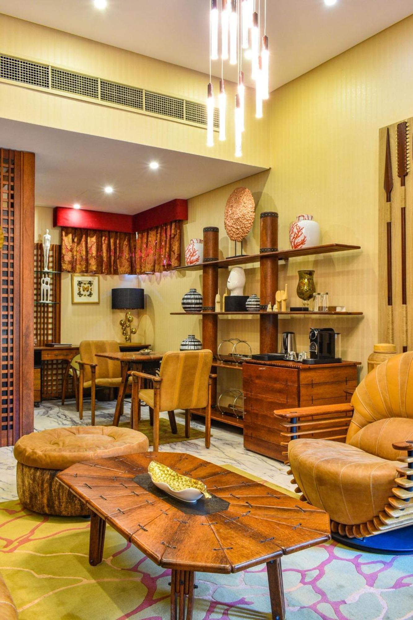 Palavra Resort Μανάμα Εξωτερικό φωτογραφία A living room in a suite at the hotel