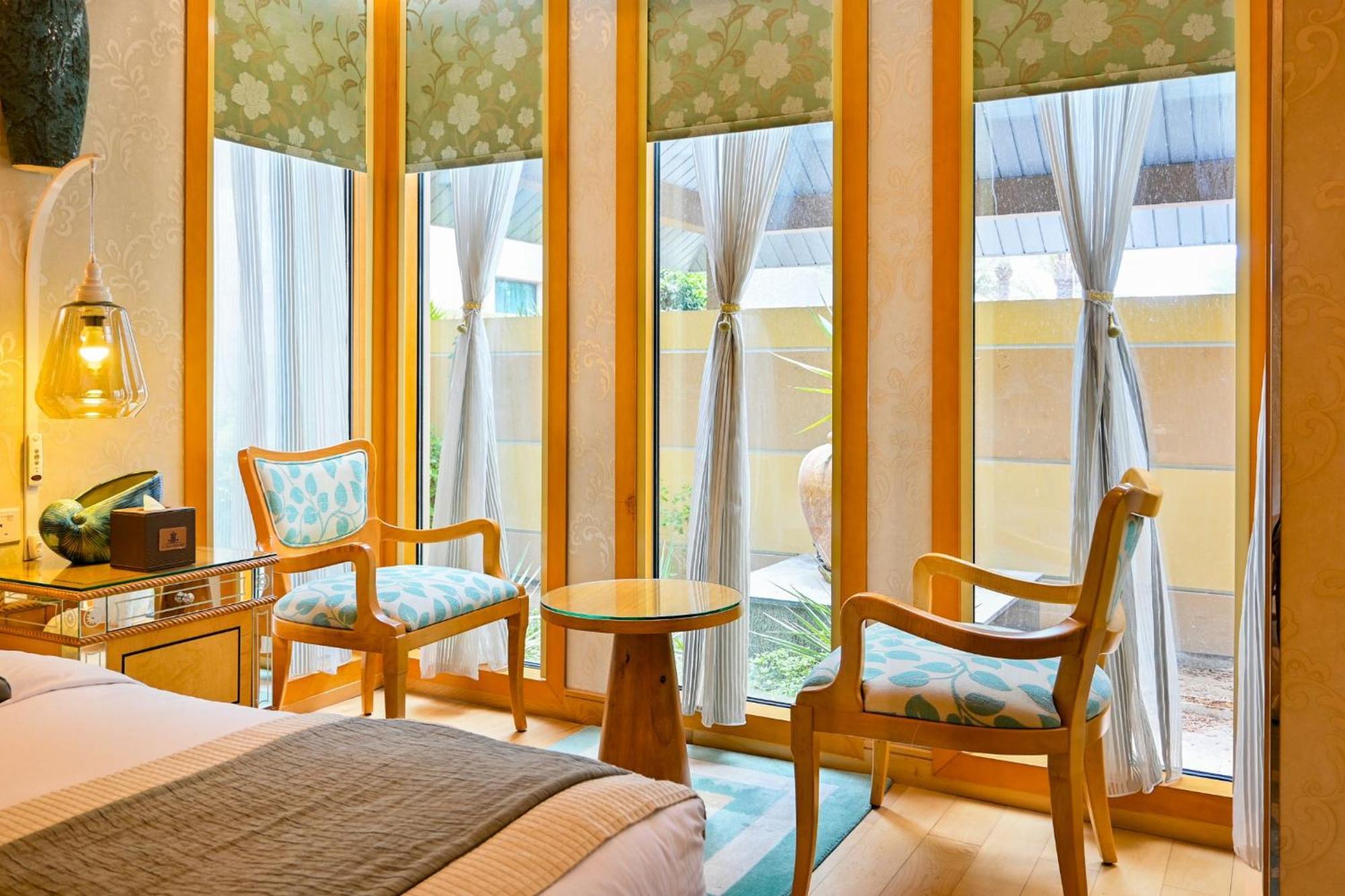 Palavra Resort Μανάμα Εξωτερικό φωτογραφία A room at the hotel